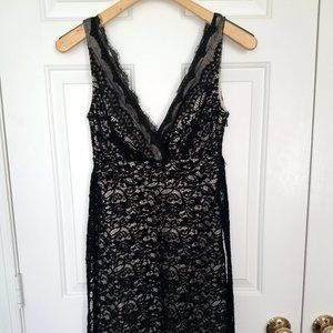 Black and Beige Lace Sleeveless Cocktail Dress